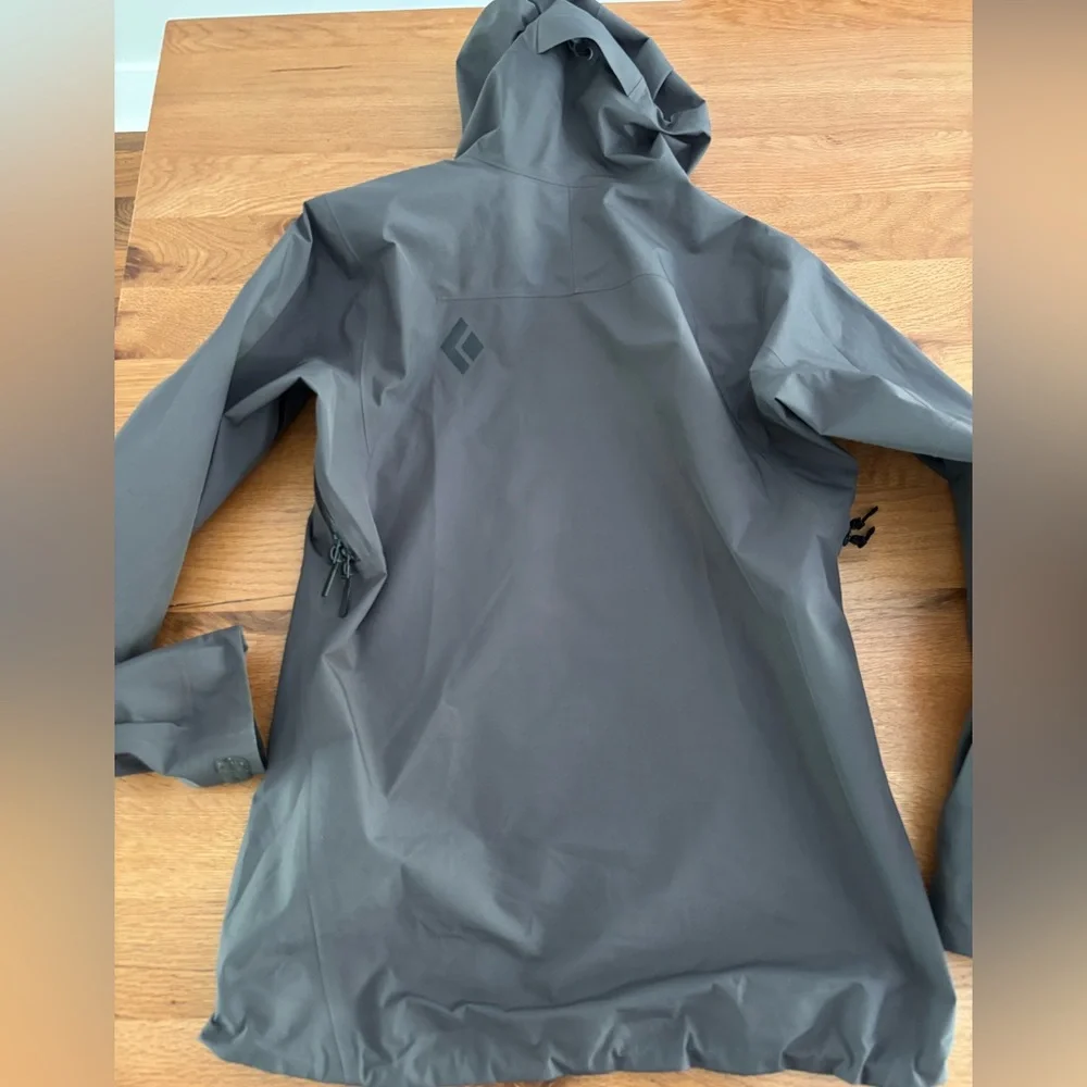 Excellent condition Liquid Point Goretex Waterproof Shell - Picture 6 of 6